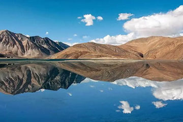 Taxi Hire from Leh Ladakh